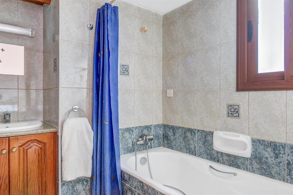 Argaka Beachfront Villa Paphos Bagian luar foto