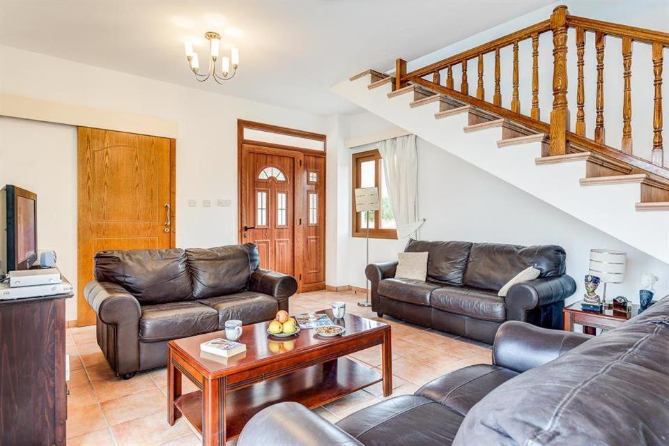 Argaka Beachfront Villa Paphos Bagian luar foto
