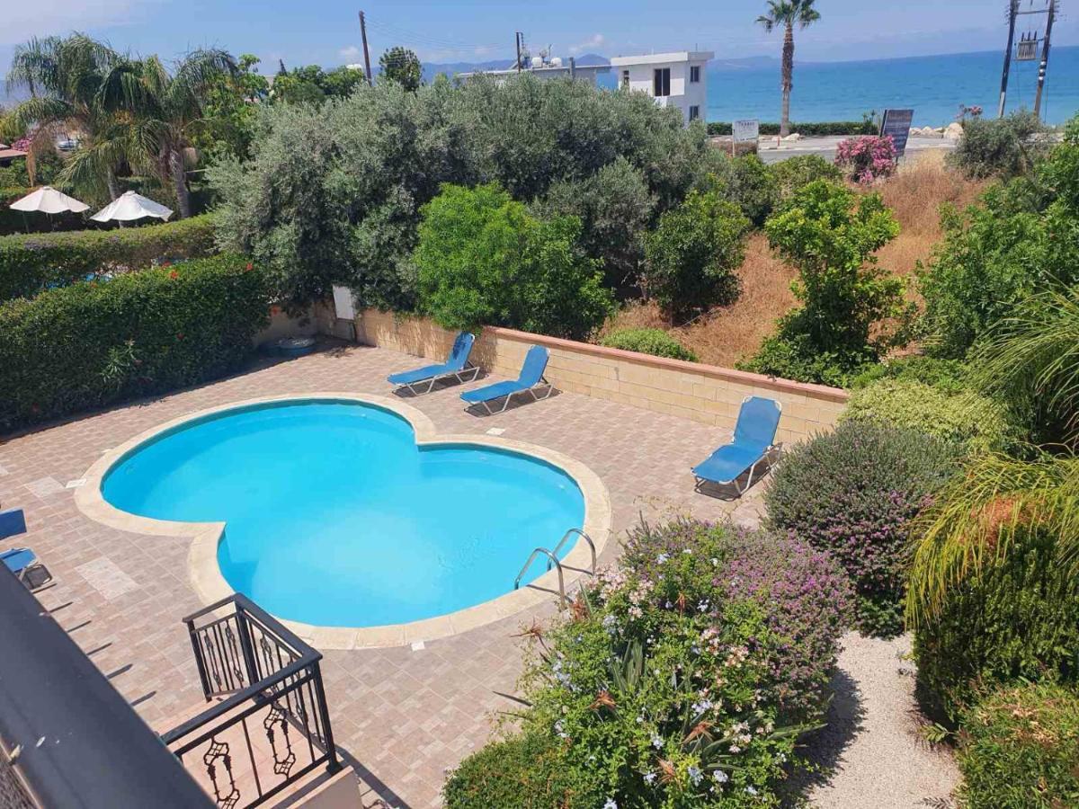 Argaka Beachfront Villa Paphos Bagian luar foto